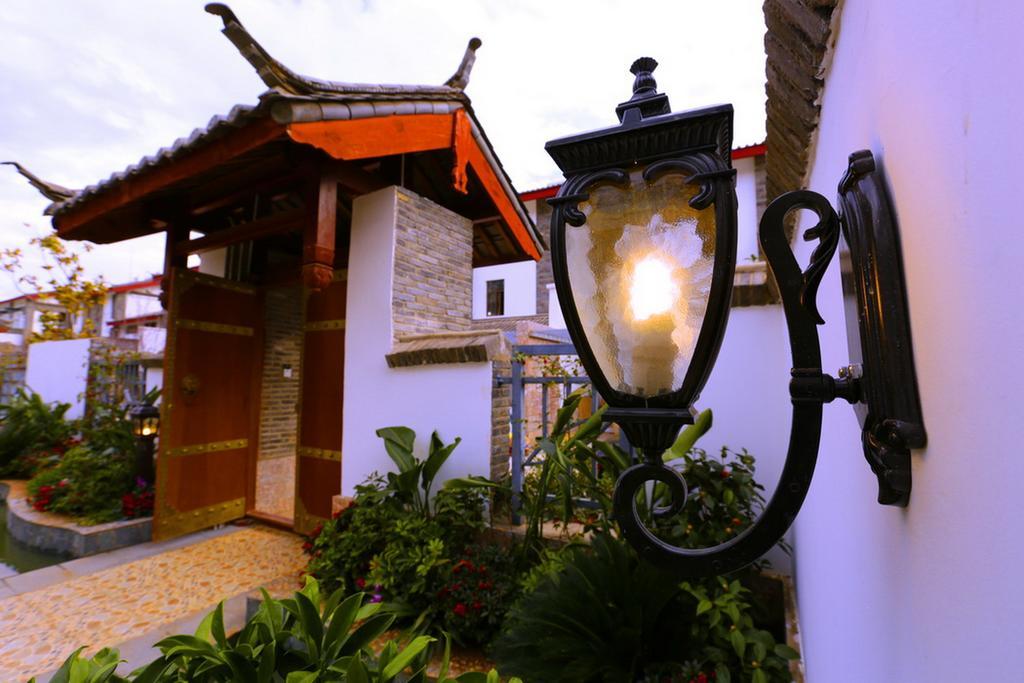 Oak Inn Lijiang  Extérieur photo